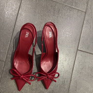 red zara kitten heels