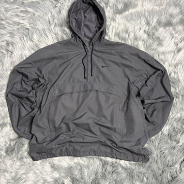 Nike vintage windbreaker jacket in grey
