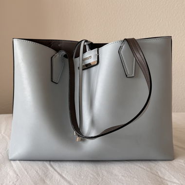 GUESS Tote Bag baby blue