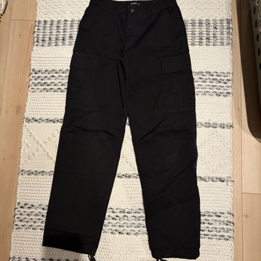 Bæ Metro Boutique Cargo Pants