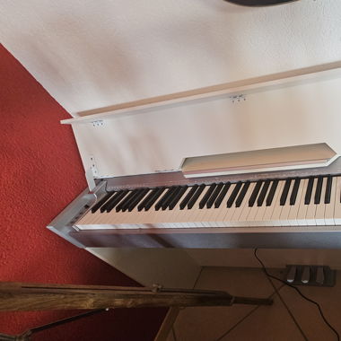 Digital Upright Piano