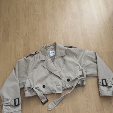 Trench-coat court ZARA