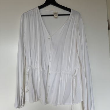 Weisse Bluse