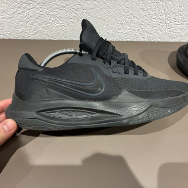 Nike Basketball-Sneaker schwarz