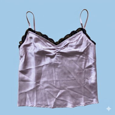 Haut en satin – Rose avec dentelle noire, XS