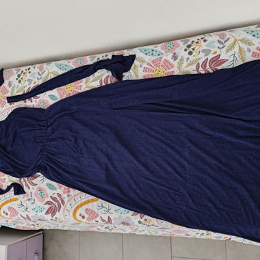 Abito lungo blu glitterato con laccio
