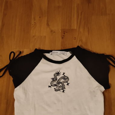 Top BERSHKA 
