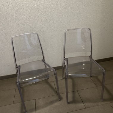Lot de deux chaises Armet Italy design 
