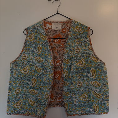 Gilet trapuntato reversibile a fiori