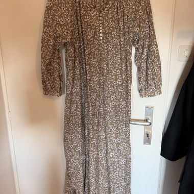 Robe longue fleurie