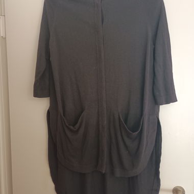 Haut tricot noir COS