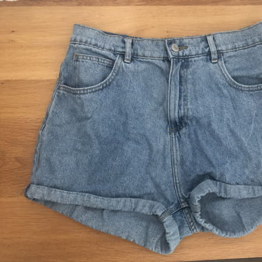 kurze Jeans