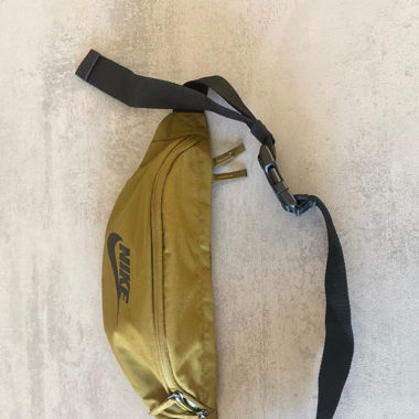 MARSUPIO NIKE