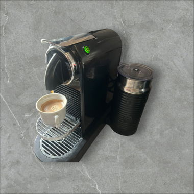 Machine à café Nespresso capsules 