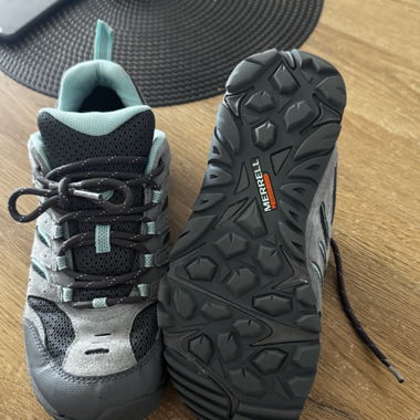 Chaussures de montagne