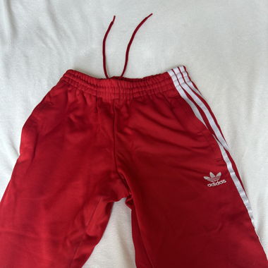 Jogging, Adidas