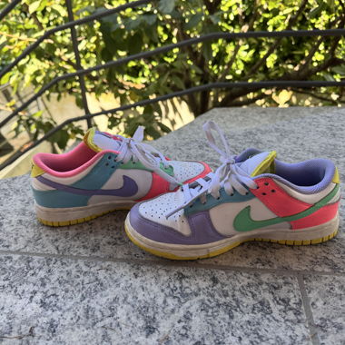 Nike Dunk low SE Easter Candy