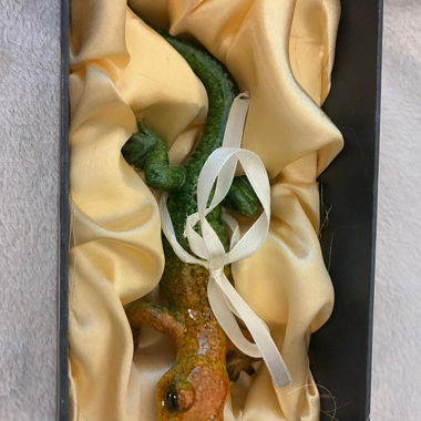 Figura in ceramica: lucertola
