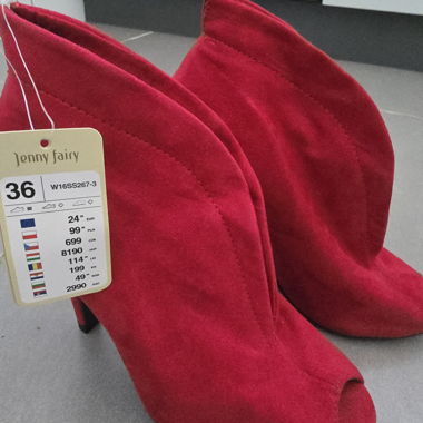 Escarpins rouges taille 36