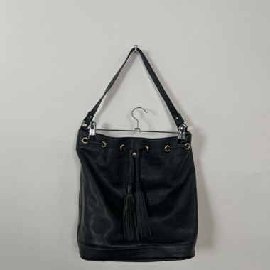Sac seau en cuir noir