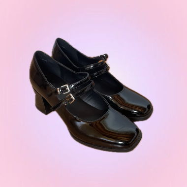 Mary Janes 