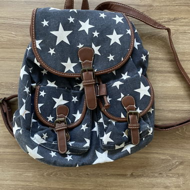 Backpack with stars