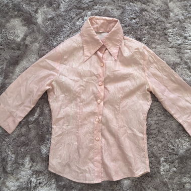 Blouse rose clair à manches 3/4