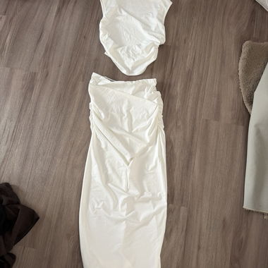 Abito Bianco Drappeggiato