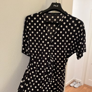 Kleid punkte