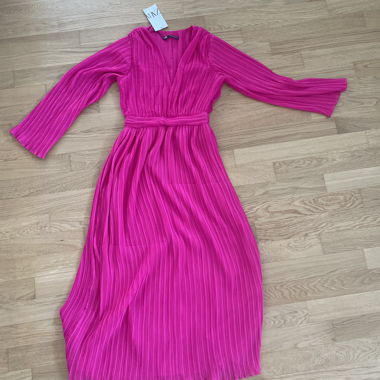 Abito plissé fucsia