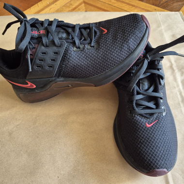 Nike Air Max Bella Tr 4 Black Sneakers