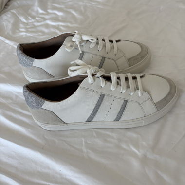 Weisse Sneaker Gr. 42/43