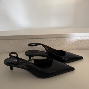 Zara Slingback-Schlupfpumps Schwarz