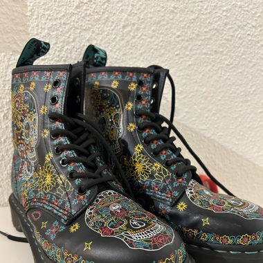 Dr Martens