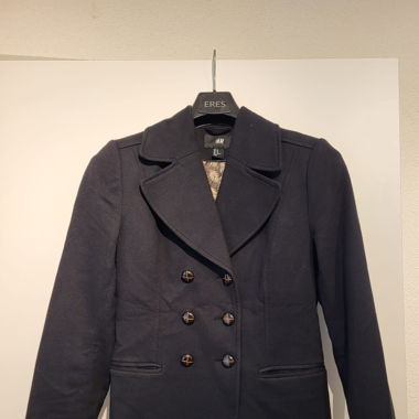 Schwarze Jacke - ohne Gebrauchsspuren