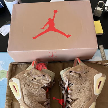 Jordan 6 Rétro Travis Scott British Kaki 