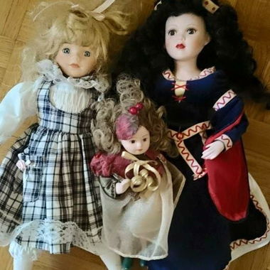 Bambole da collezione in porcellana