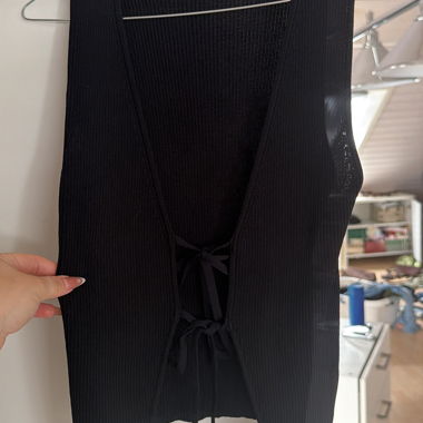 Gilet in maglia nero Bershka