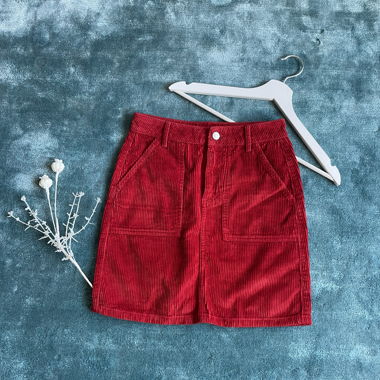 Roter Rock Cord 32/34 Weihnachten