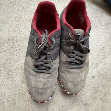 Nike Hallenschuh