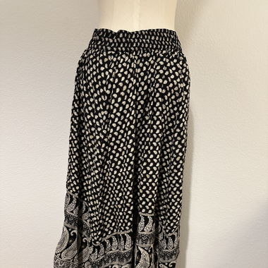 Midi skirt