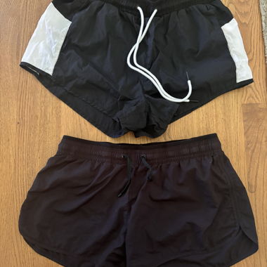 Set da 2 pantaloncini sportivi (anche singoli)