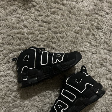 Nike Uptempo