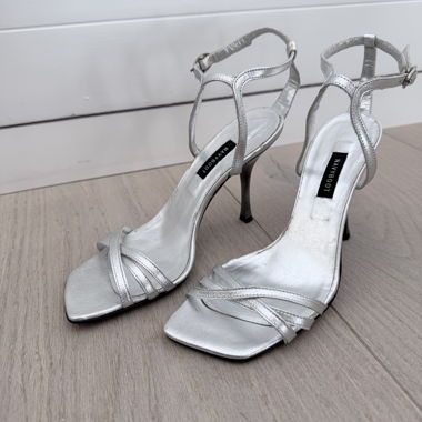 Décolleté Riemchen Navyboot argento