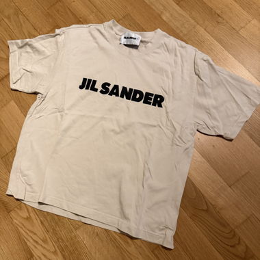 sander tshirt Size M