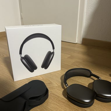 AirPods Max