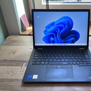 Lenovo ThinkPad – Intel i7 & 32 GB RAM & 1 TB