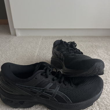 Asics Gel Kayano 27