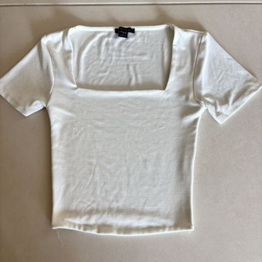 Weisses Crop-Top