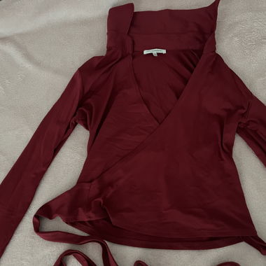 Vintage Bordeaux Top mit Schnueren